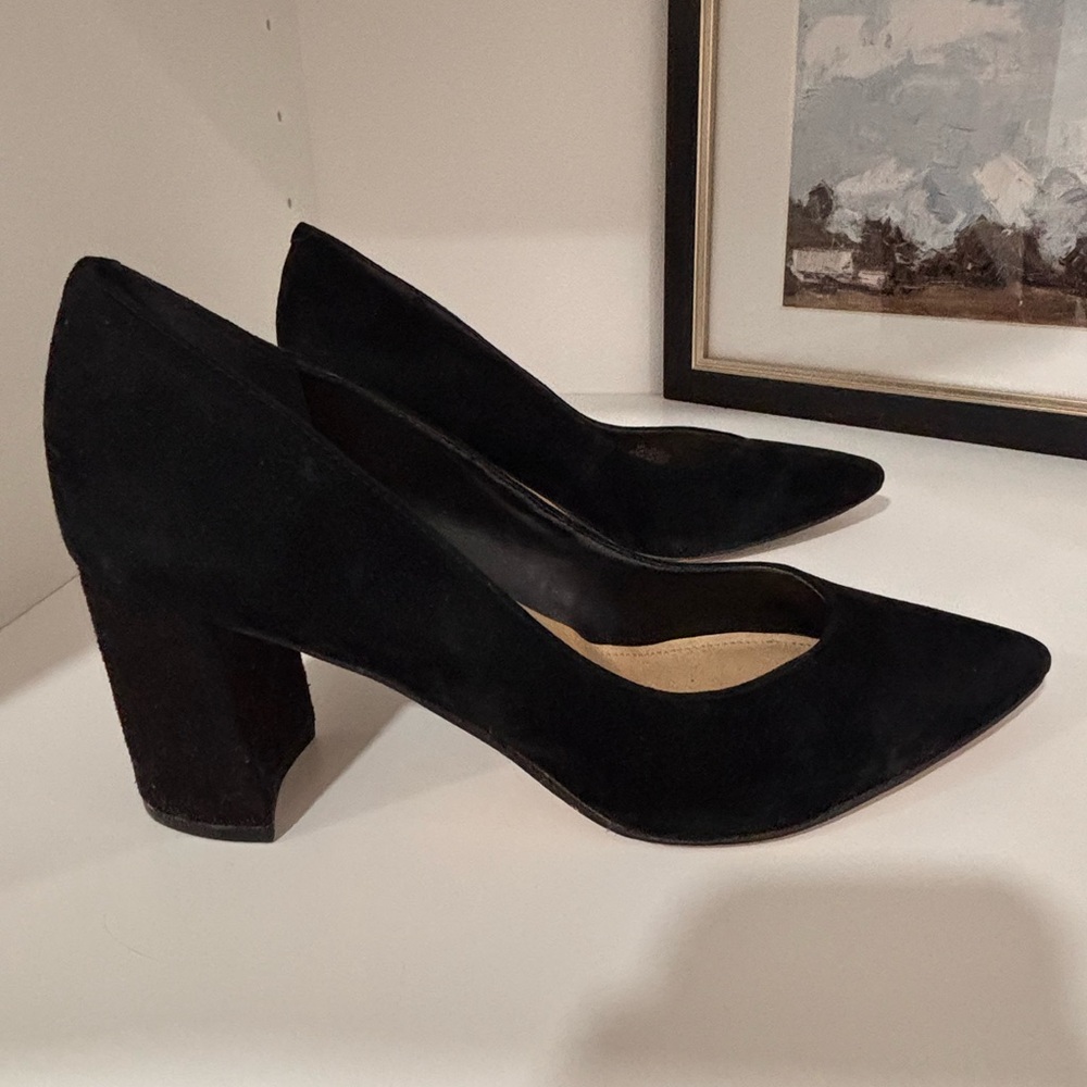Marc Fisher Black Suede Heels